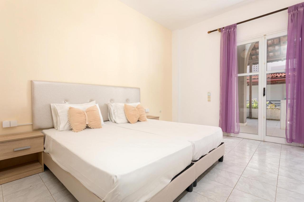Holidays Studios & Apartments Лаганас Екстериор снимка